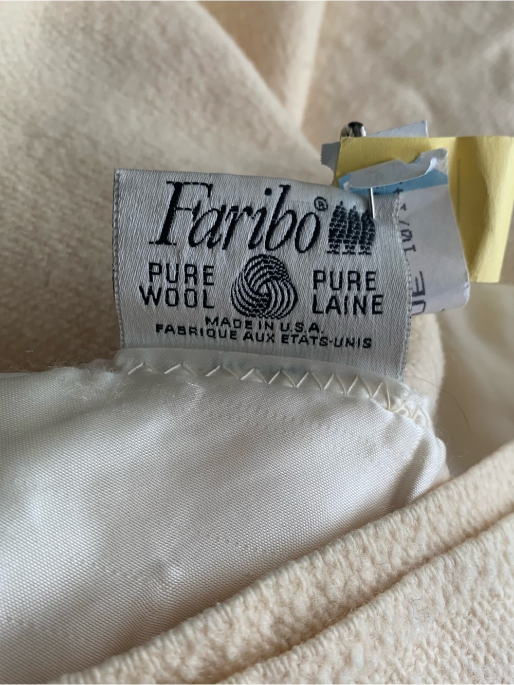 Home | As-Is 🇺🇸 Vintage Faribo Queen Sized Bed Blanket, Pure Wool, Cream